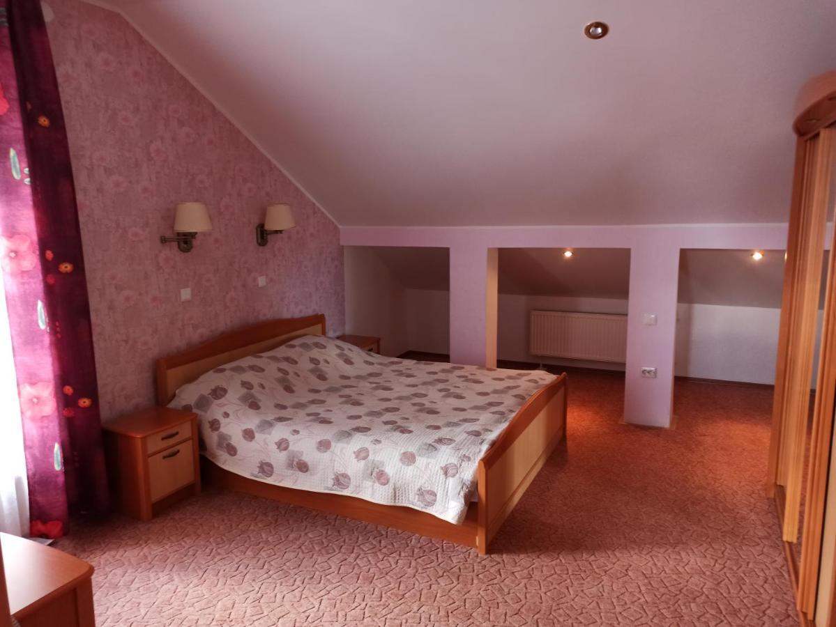 Central Hotel Narva Eksteriør bilde