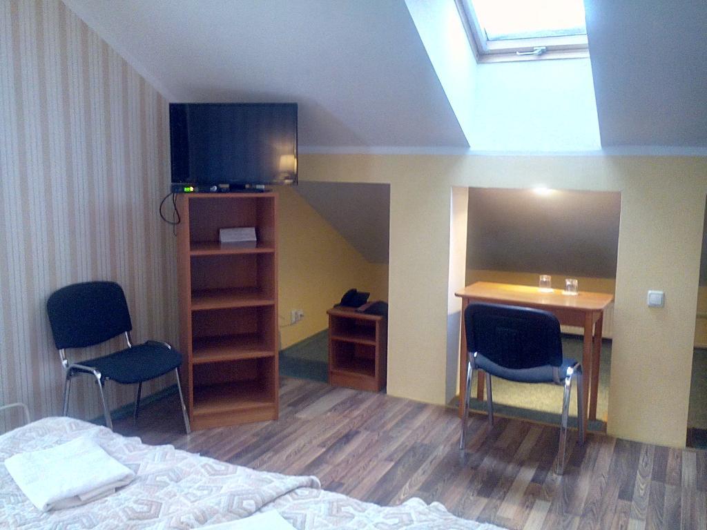 Central Hotel Narva Rom bilde